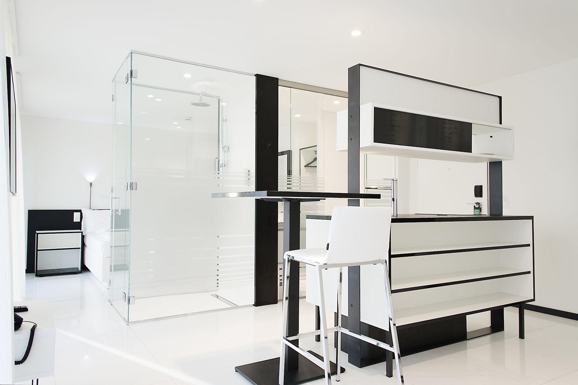 Residence Thessoni Home Zurich -Self Checkin -No Restaurants-Short&Longstay Regensdorf Eksteriør bilde